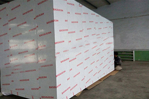 贵州冷豹力定制冷库门厂家